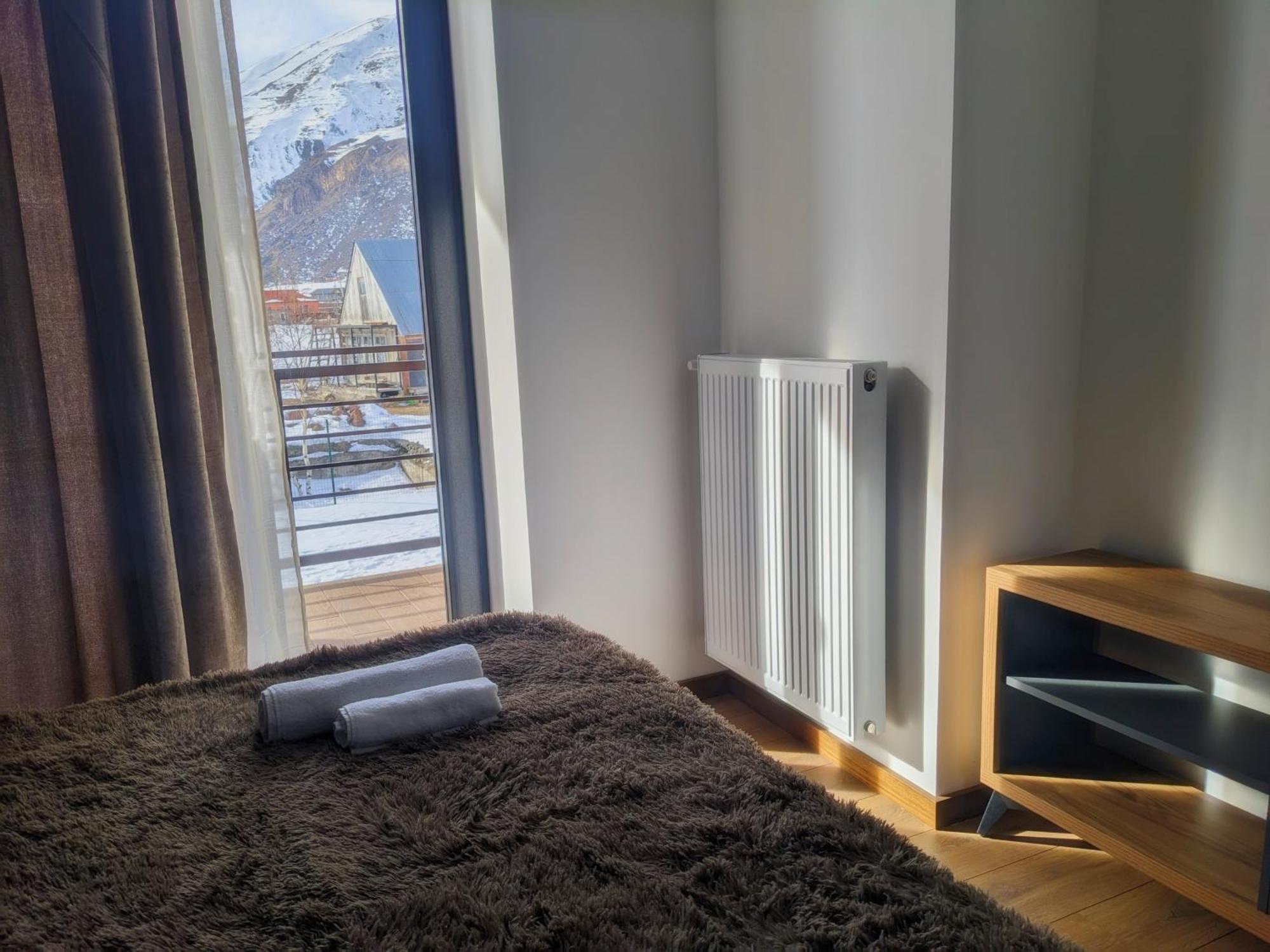 Agre Kazbegi Hotell Achkhoti Exteriör bild