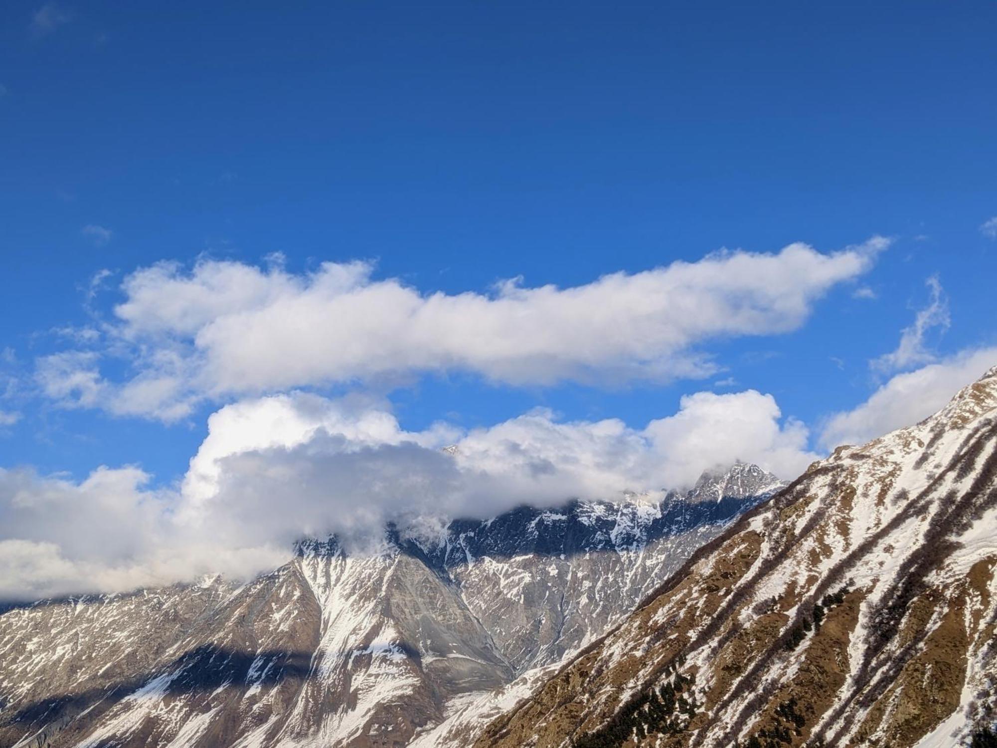 Agre Kazbegi Hotell Achkhoti Exteriör bild
