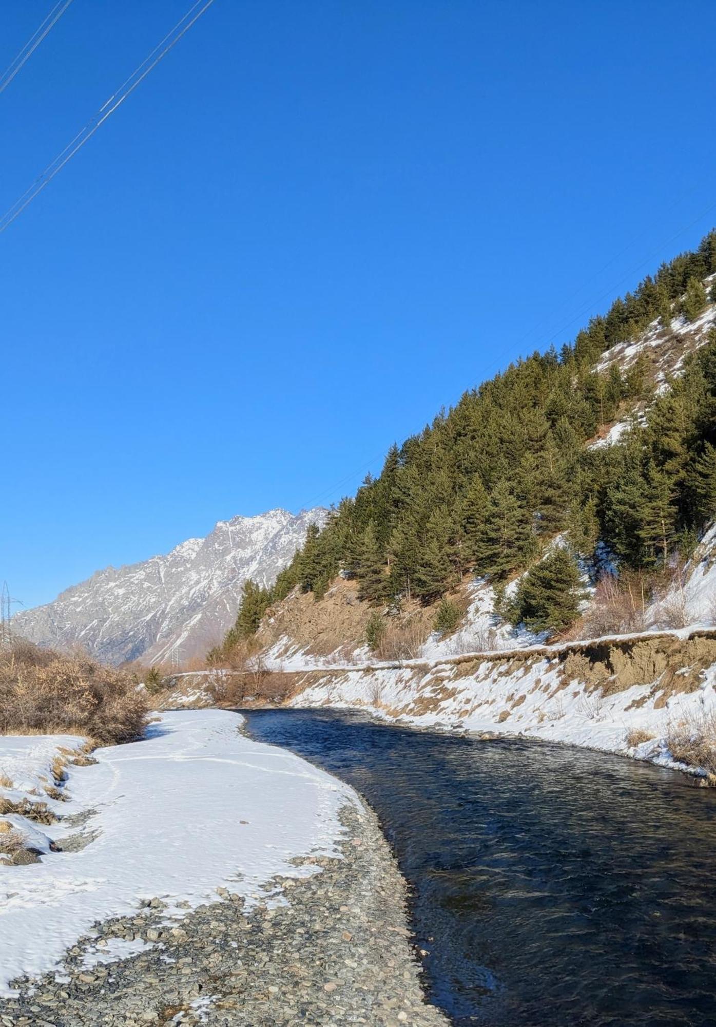 Agre Kazbegi Hotell Achkhoti Exteriör bild